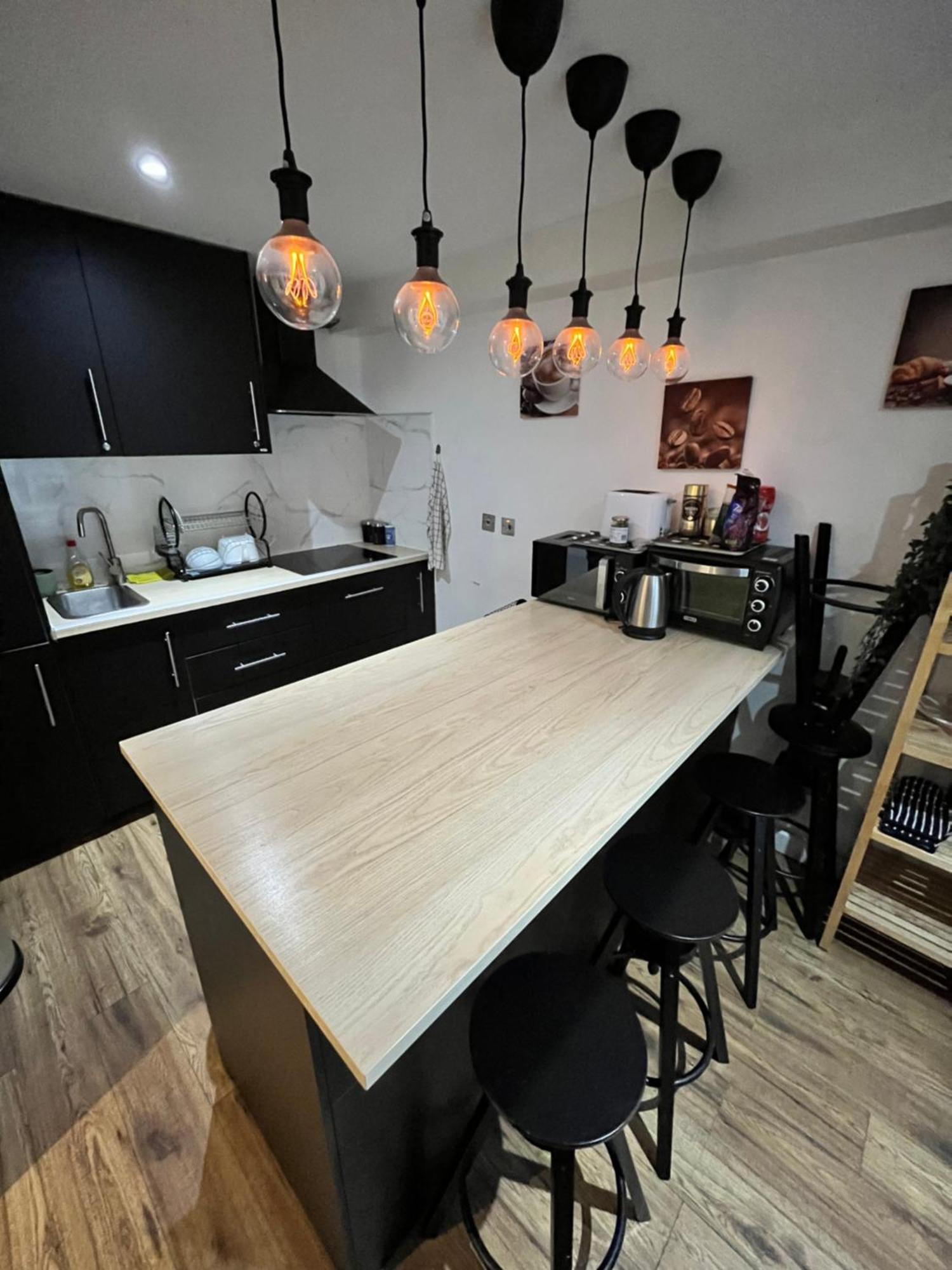 Kamilla'S Rooms London Zone-1 Exterior foto